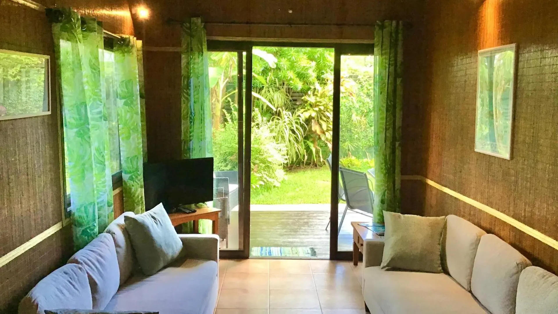 Fare Paloma Moorea Nyaraló